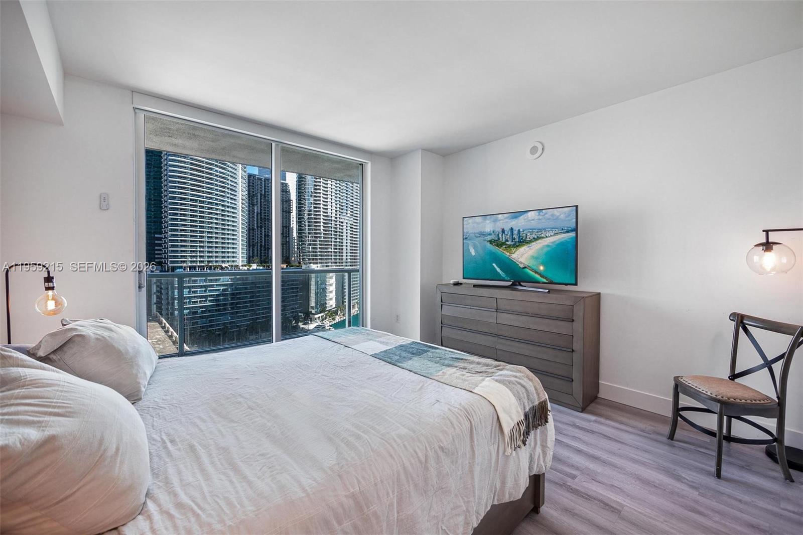 500 Brickell Ave #1903, Miami FL 33131