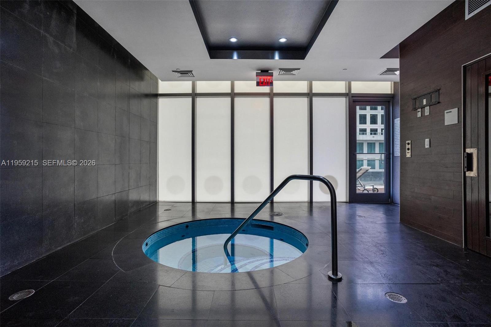 500 Brickell Ave #1903, Miami FL 33131