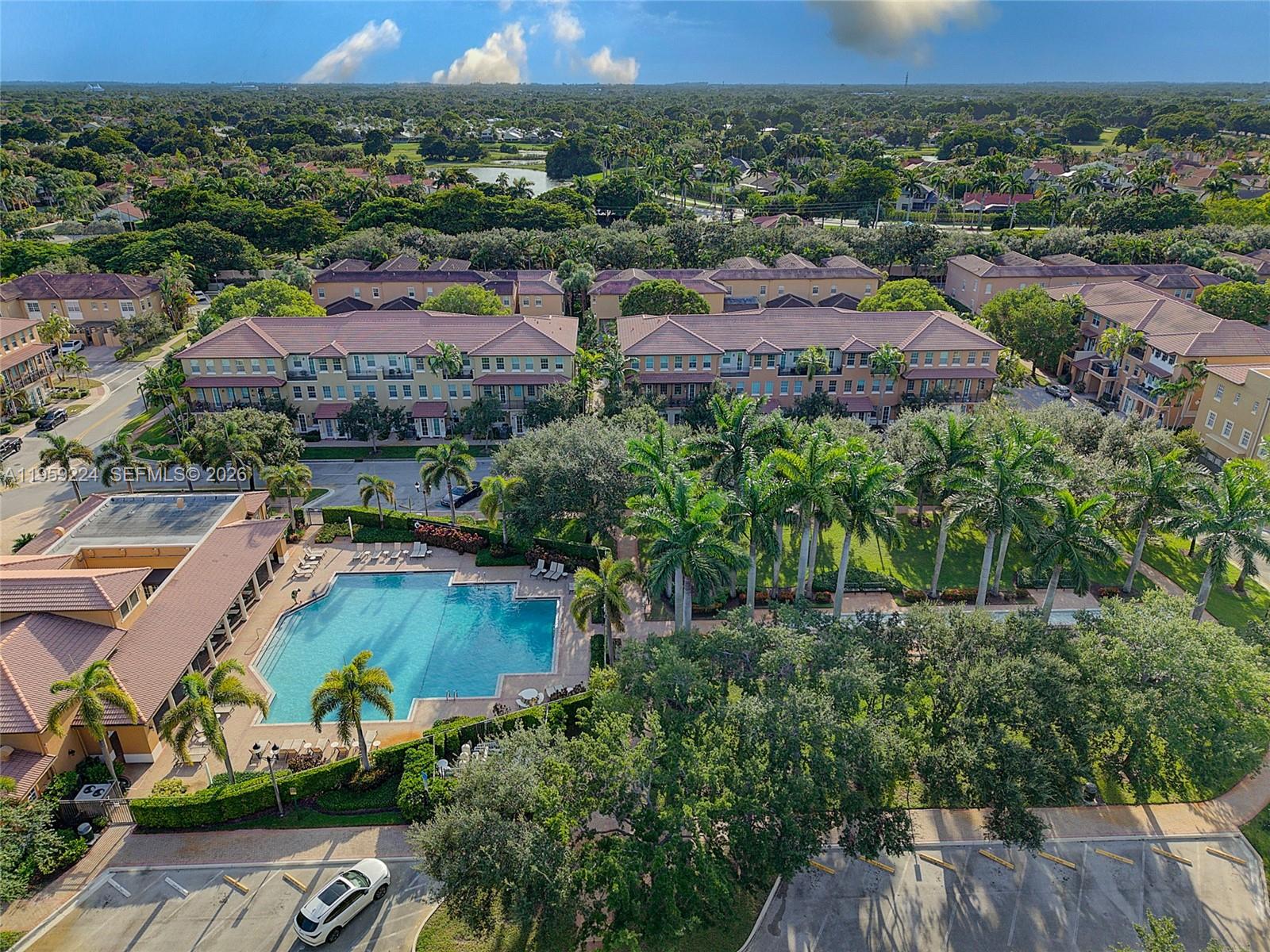 14774 SW 10th St #10502, Pembroke Pines FL 33027