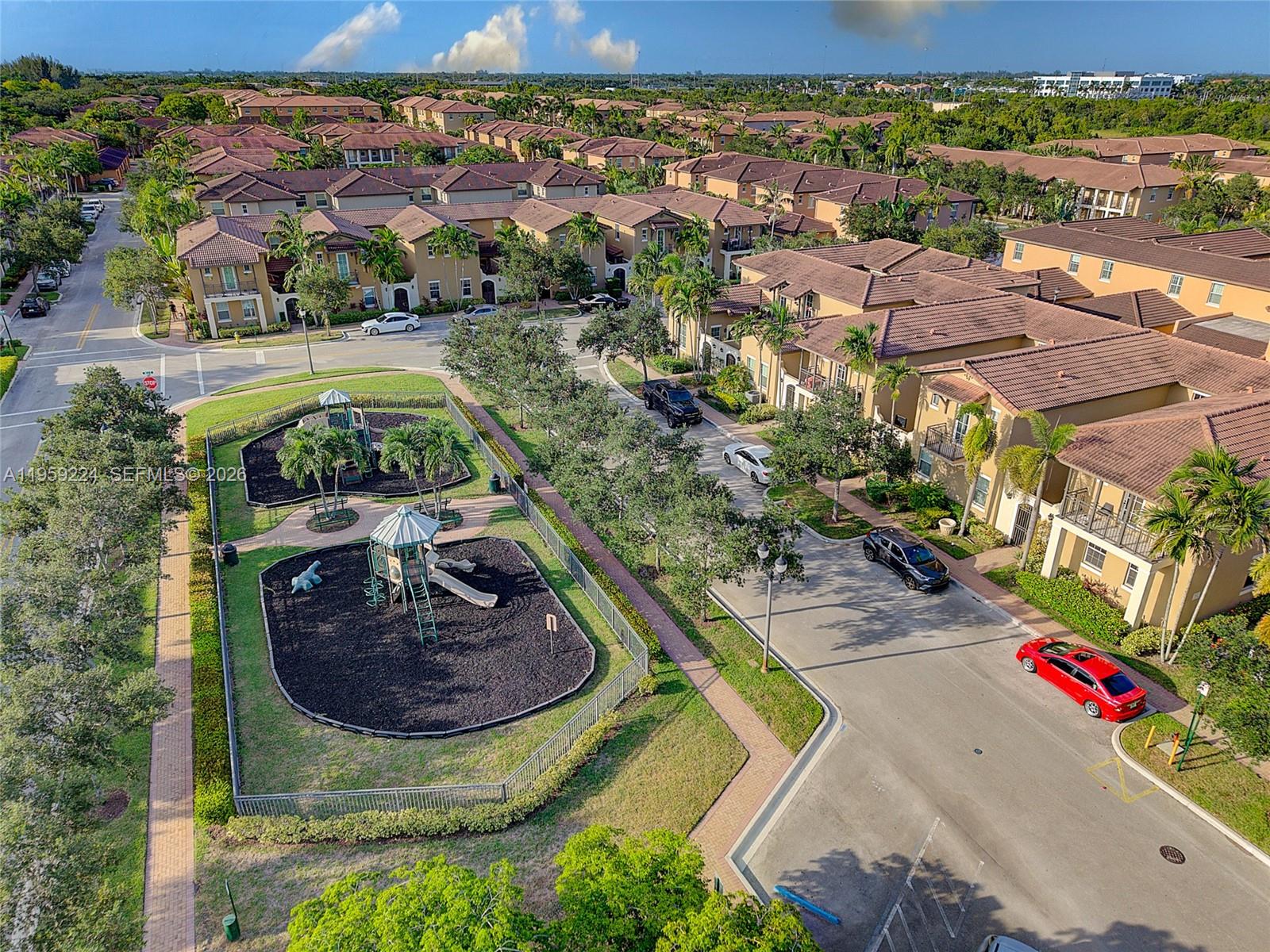 14774 SW 10th St #10502, Pembroke Pines FL 33027