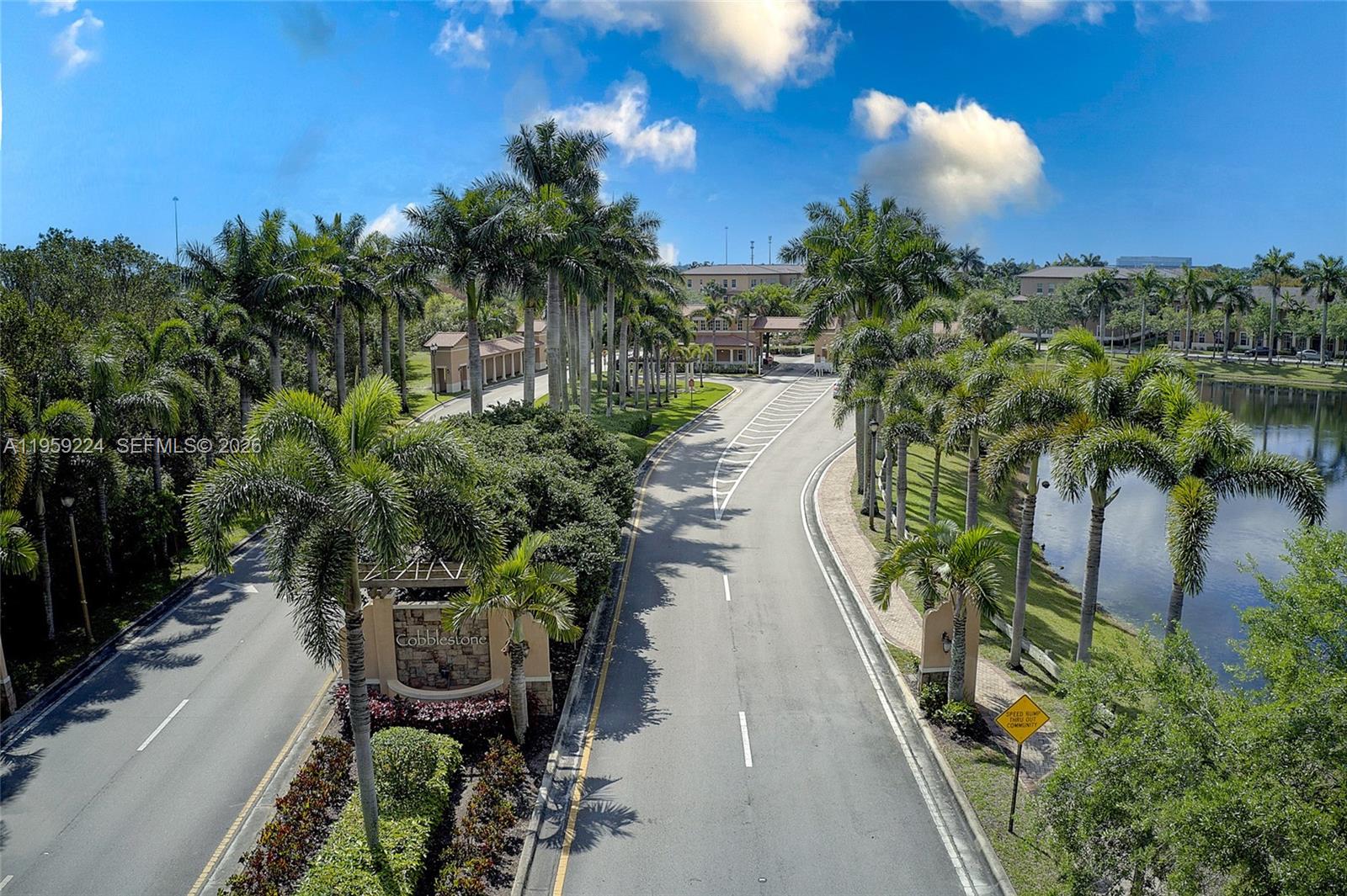 14774 SW 10th St #10502, Pembroke Pines FL 33027