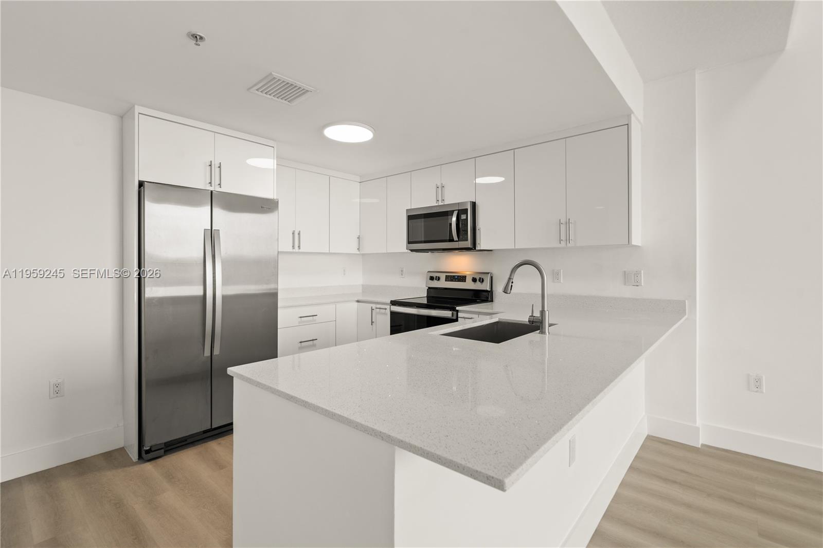 1250 S Miami Ave #2409, Miami FL 33130
