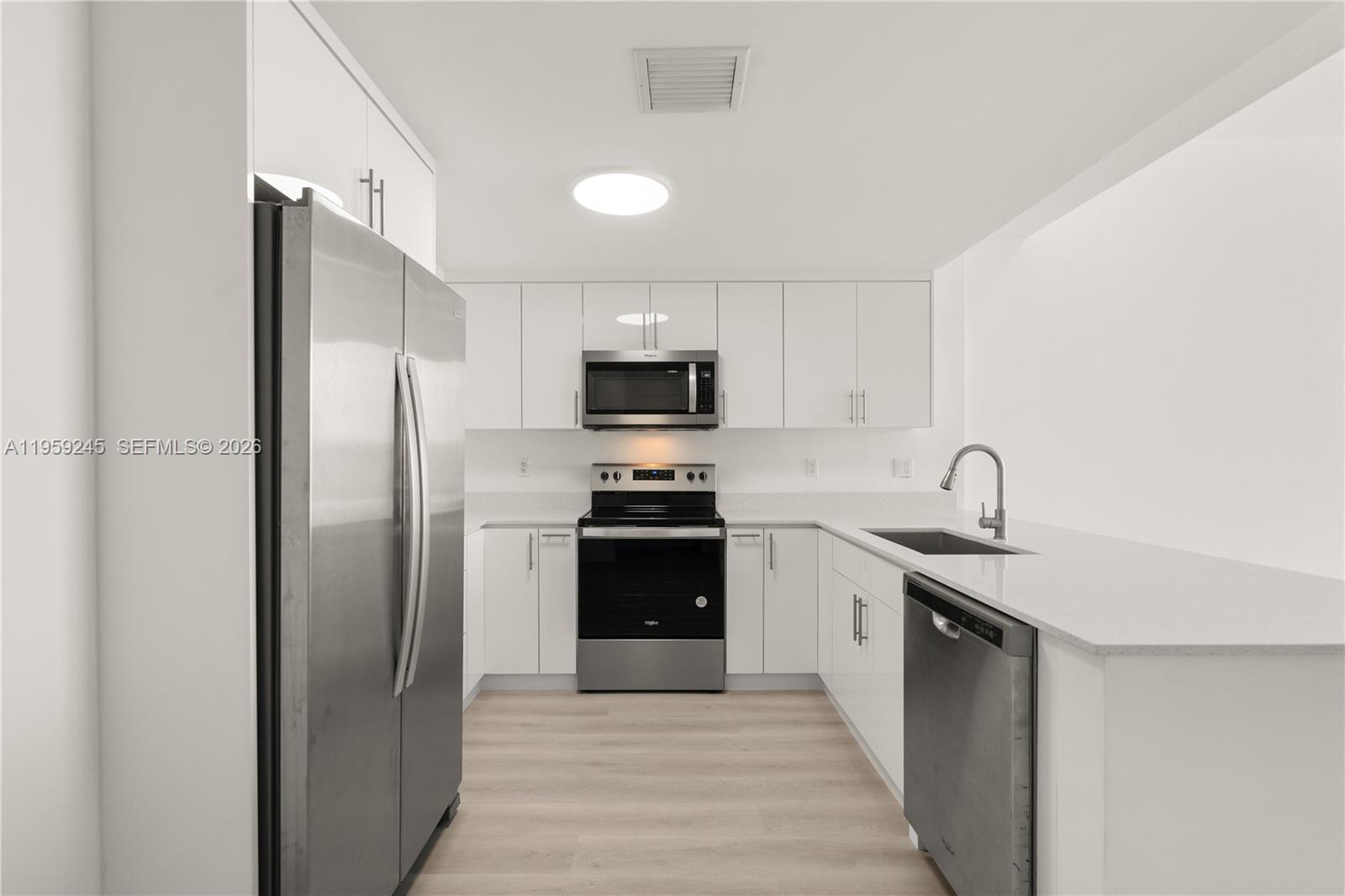 1250 S Miami Ave #2409, Miami FL 33130