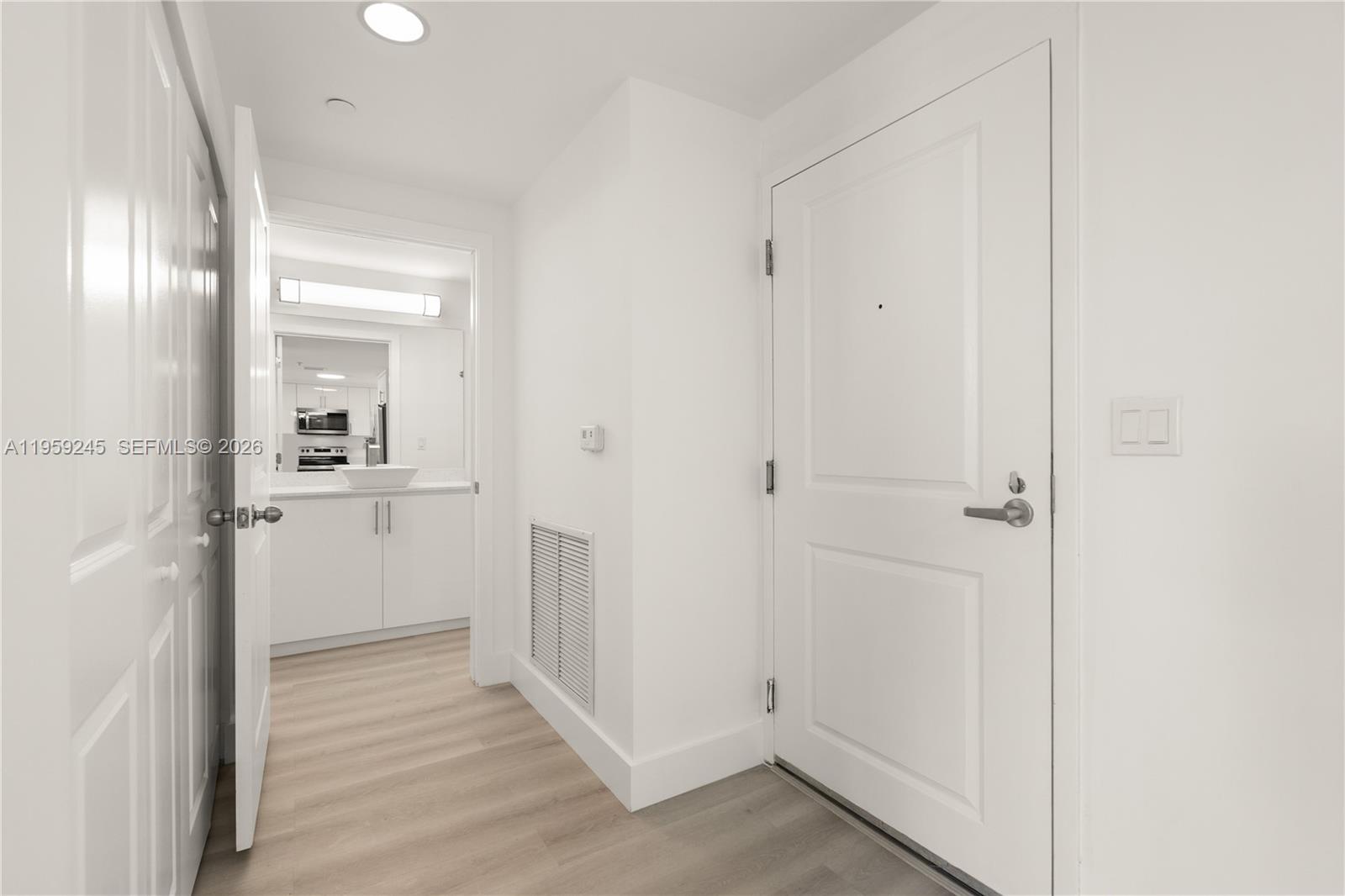 1250 S Miami Ave #2409, Miami FL 33130