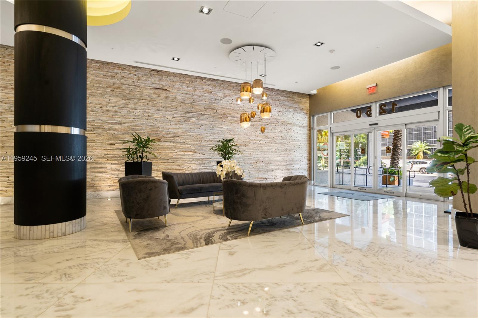 1250 S Miami Ave #2409, Miami FL 33130
