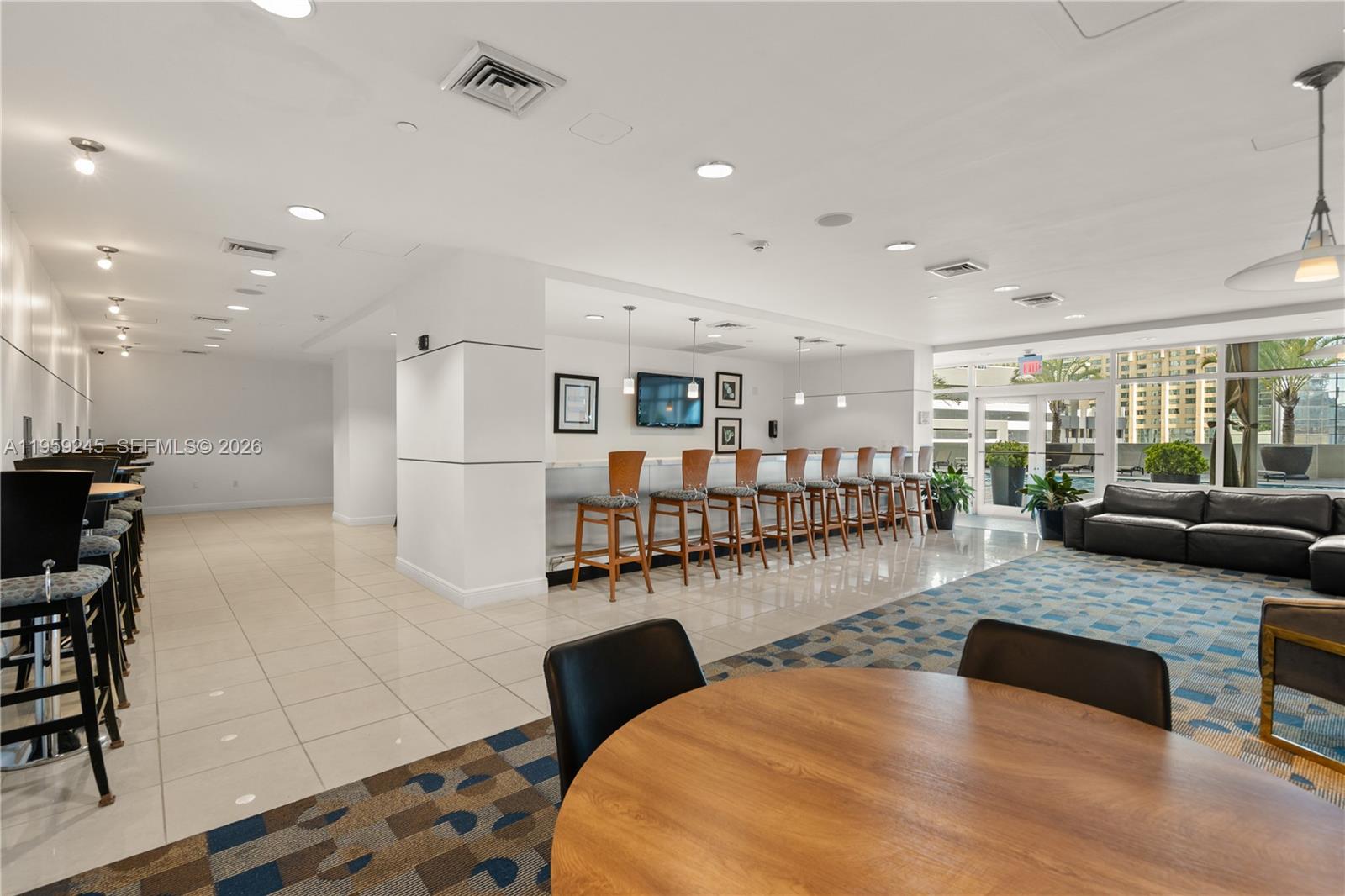 1250 S Miami Ave #2409, Miami FL 33130