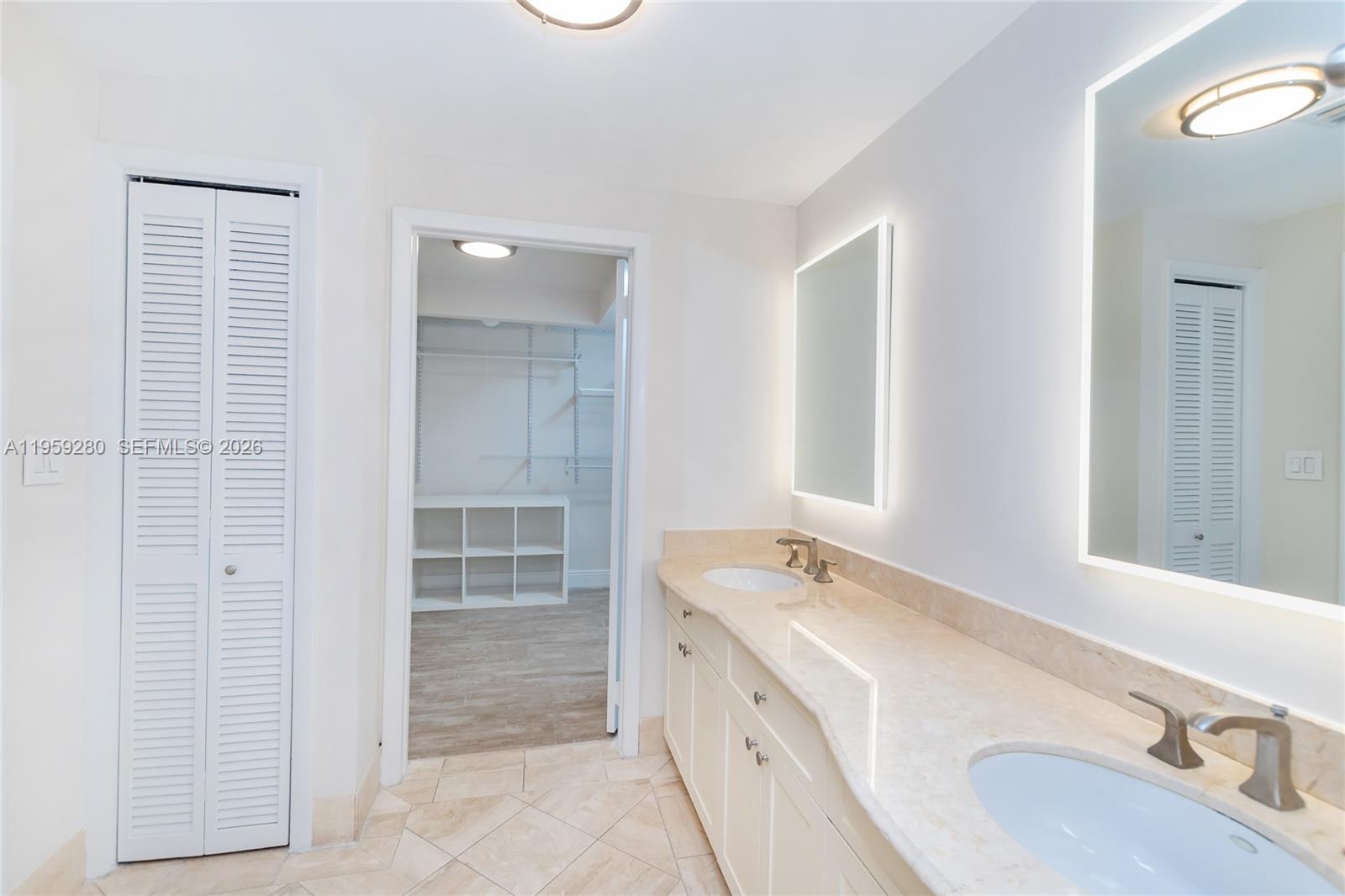 310 Harbor Ct, Key Biscayne FL 33149