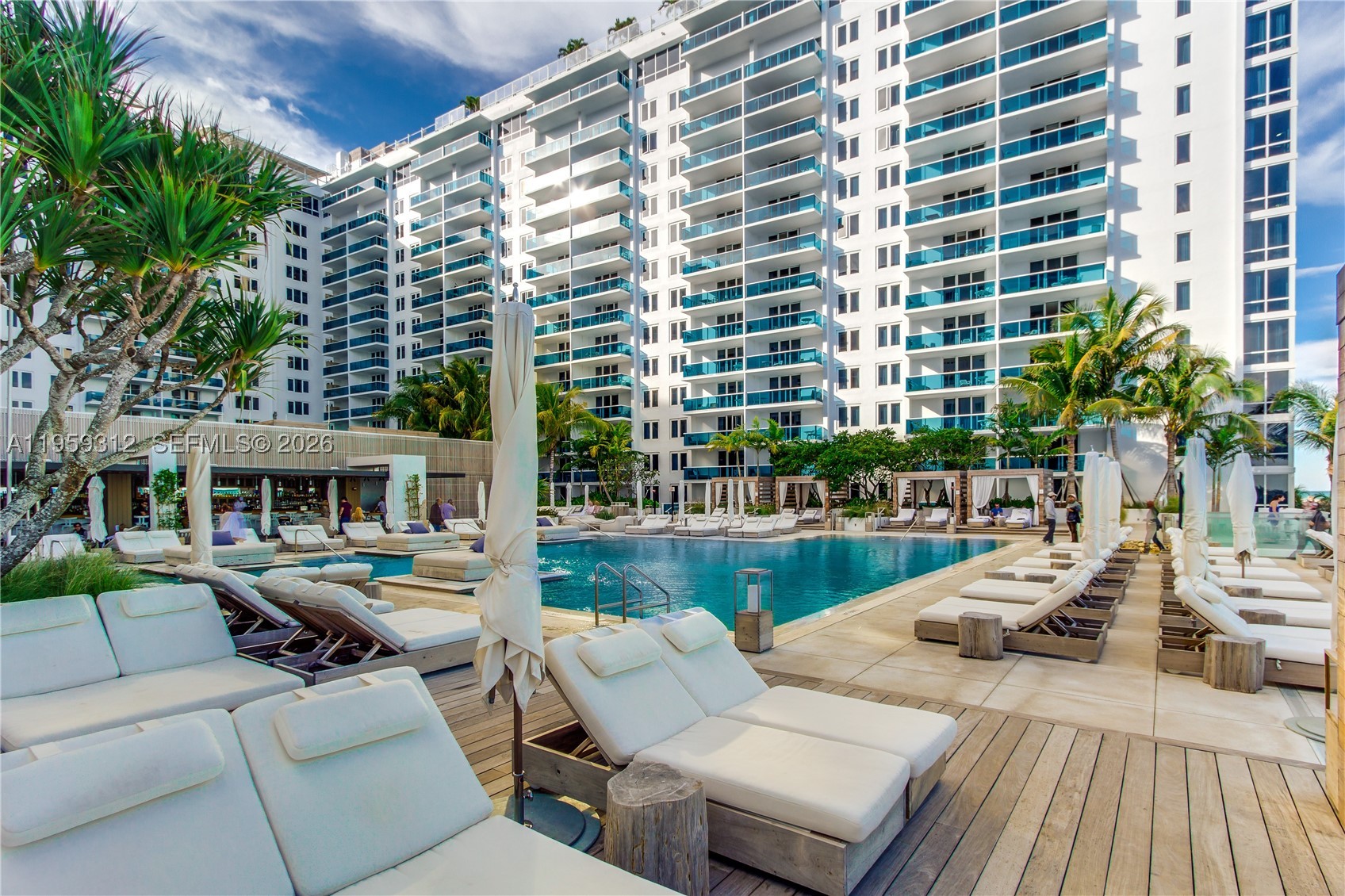 102 24th St #1206, Miami Beach FL 33139