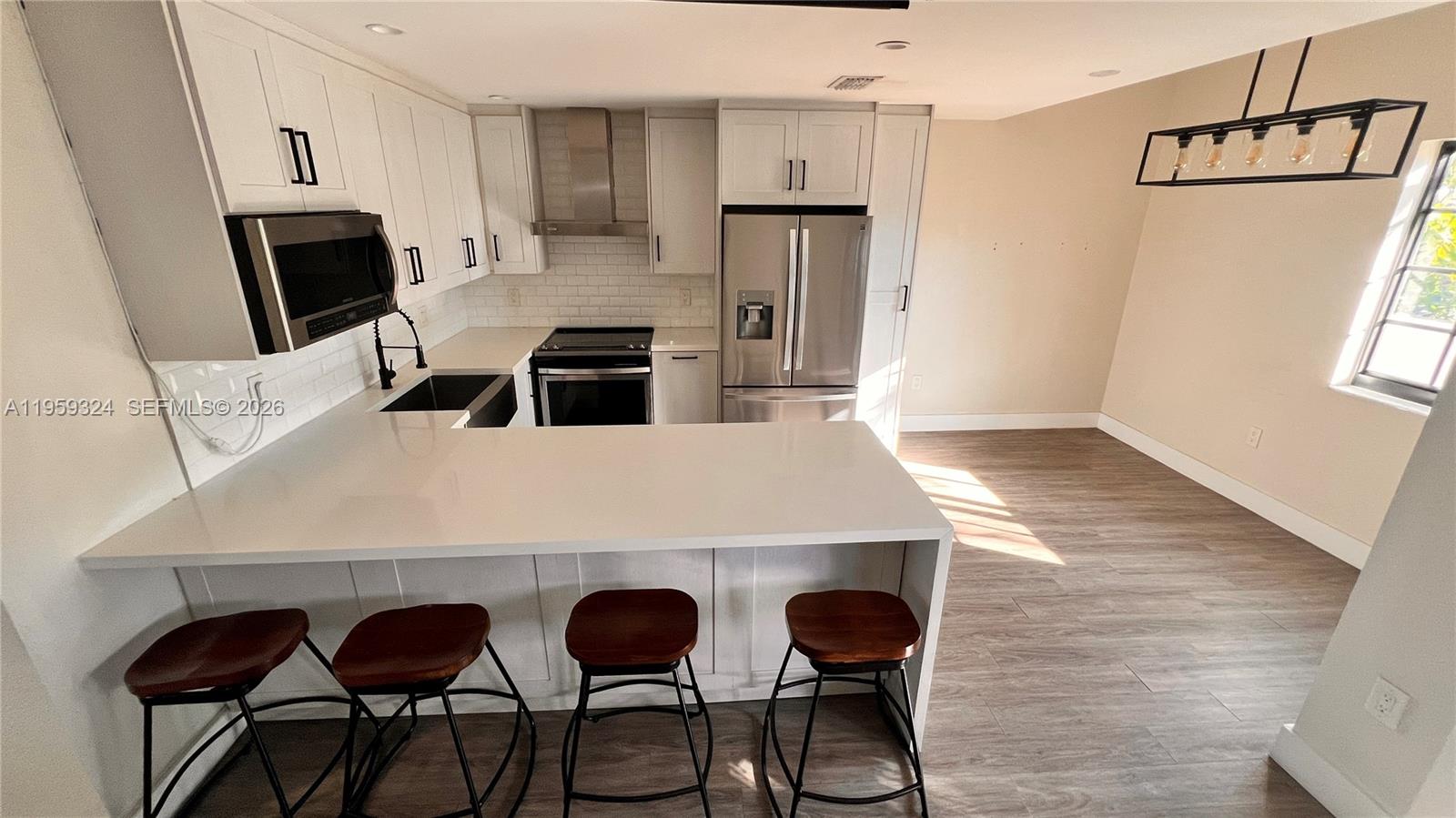 3538 SW 17th St #1B, Miami FL 33145