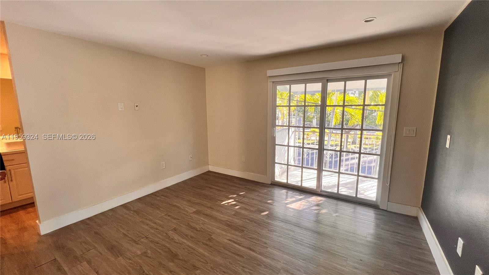 3538 SW 17th St #1B, Miami FL 33145