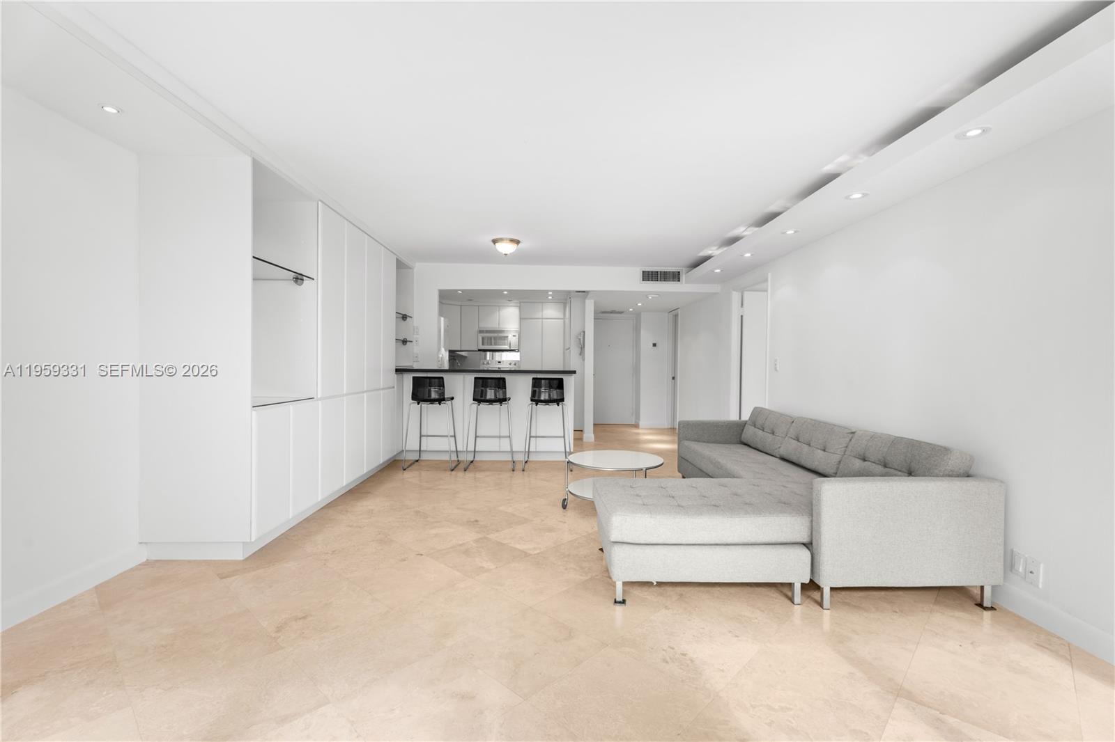1901 Brickell Avenue #B407, Miami FL 33129