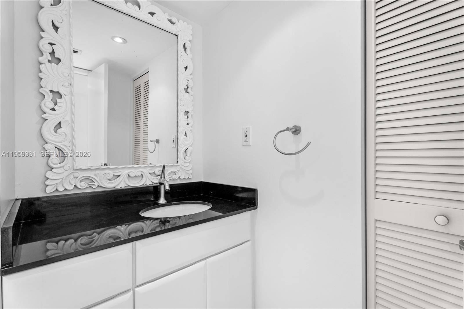 1901 Brickell Avenue #B407, Miami FL 33129