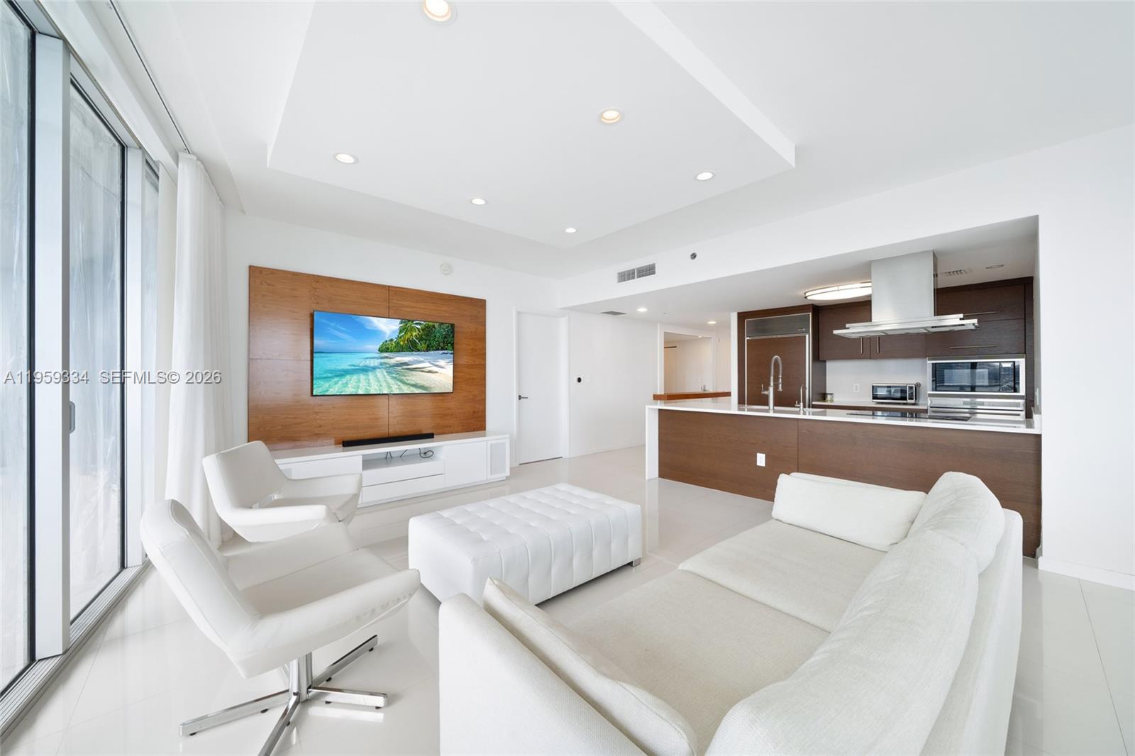 495 Brickell Ave #3301, Miami FL 33131
