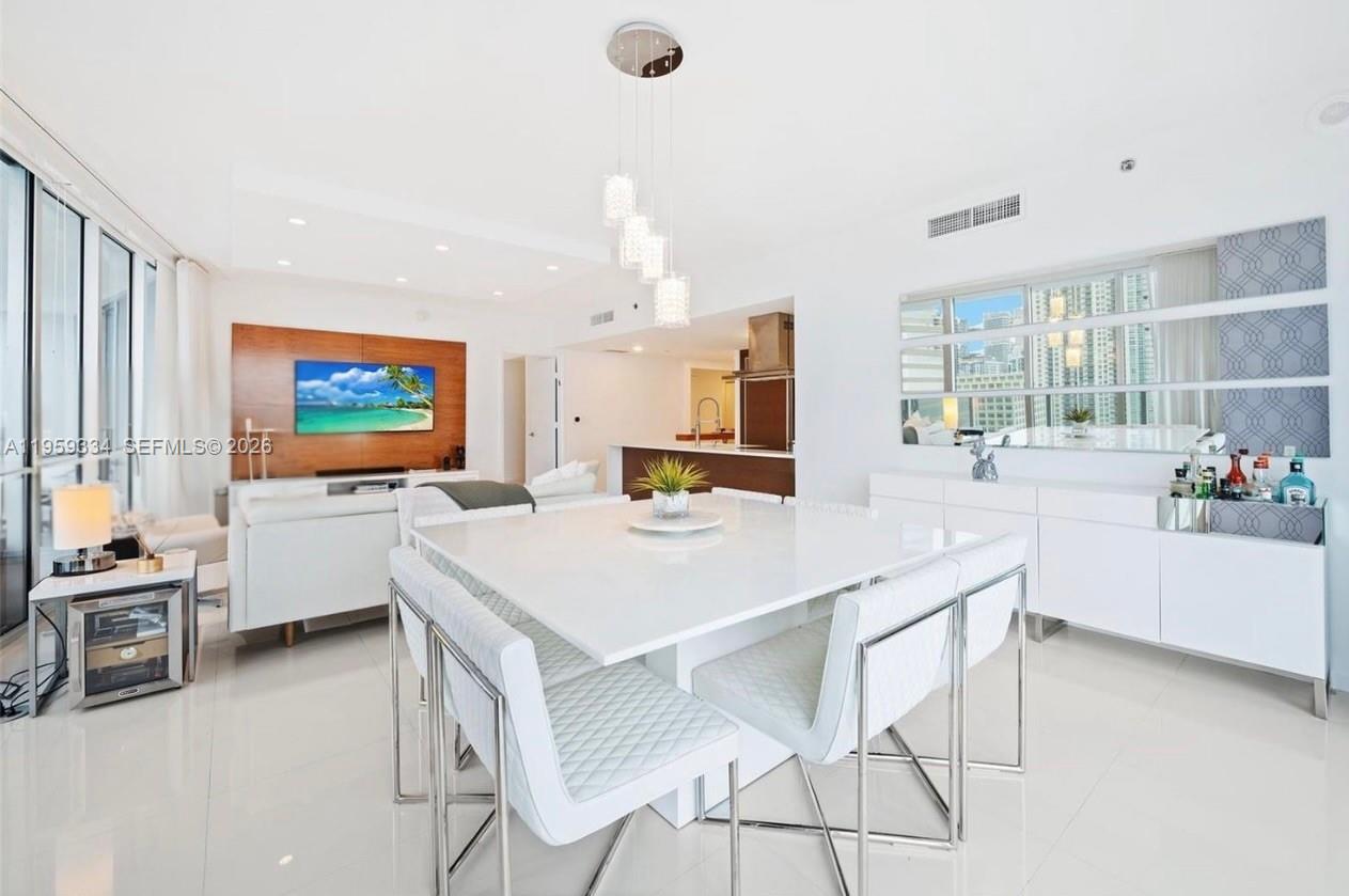 495 Brickell Ave #3301, Miami FL 33131
