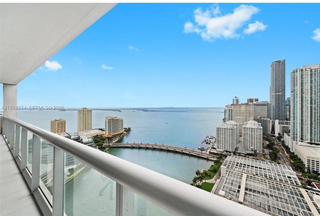 495 Brickell Ave #3301, Miami FL 33131