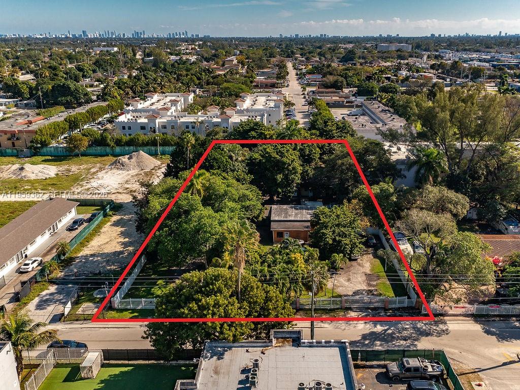 13265 Alexandria Dr, Opa Locka FL 33054