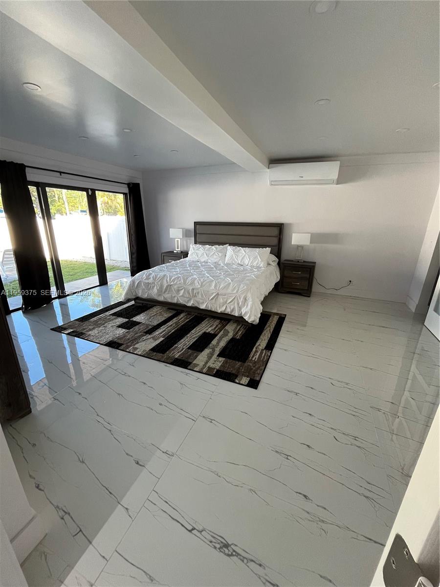 39 SE 7th St #0, Dania Beach FL 33004
