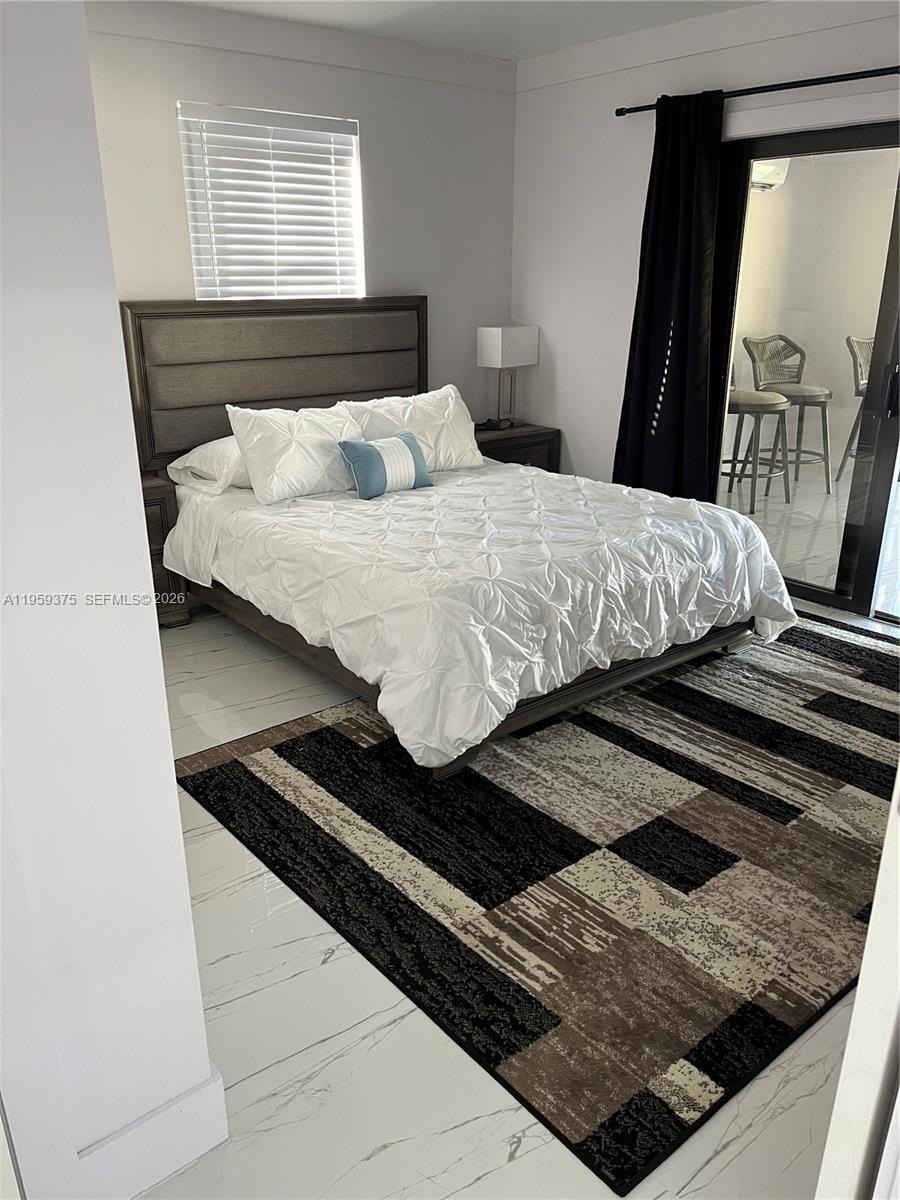 39 SE 7th St #0, Dania Beach FL 33004