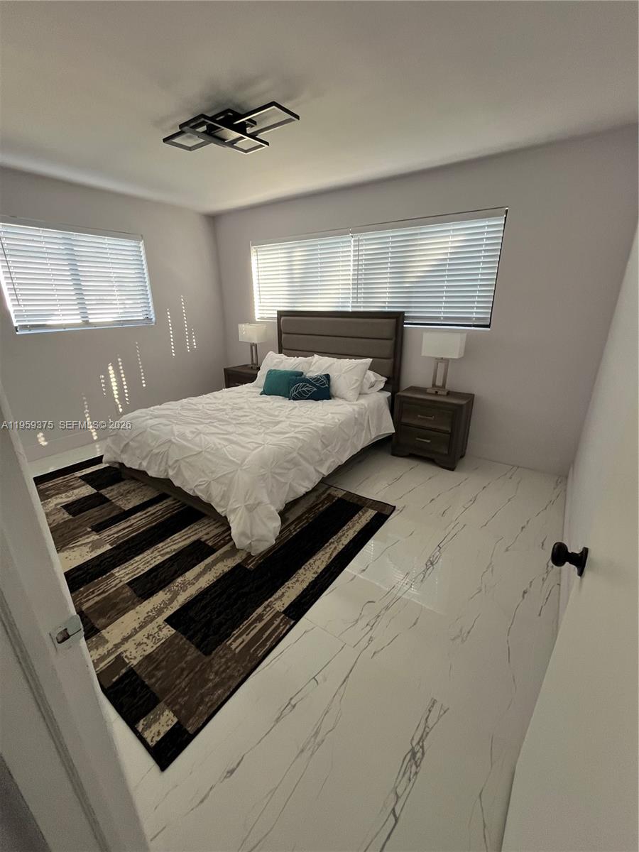 39 SE 7th St #0, Dania Beach FL 33004