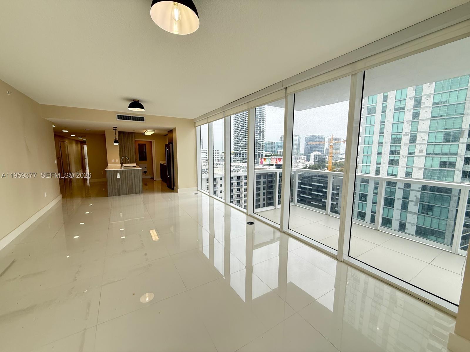 600 NE 27th St #1501, Miami FL 33137