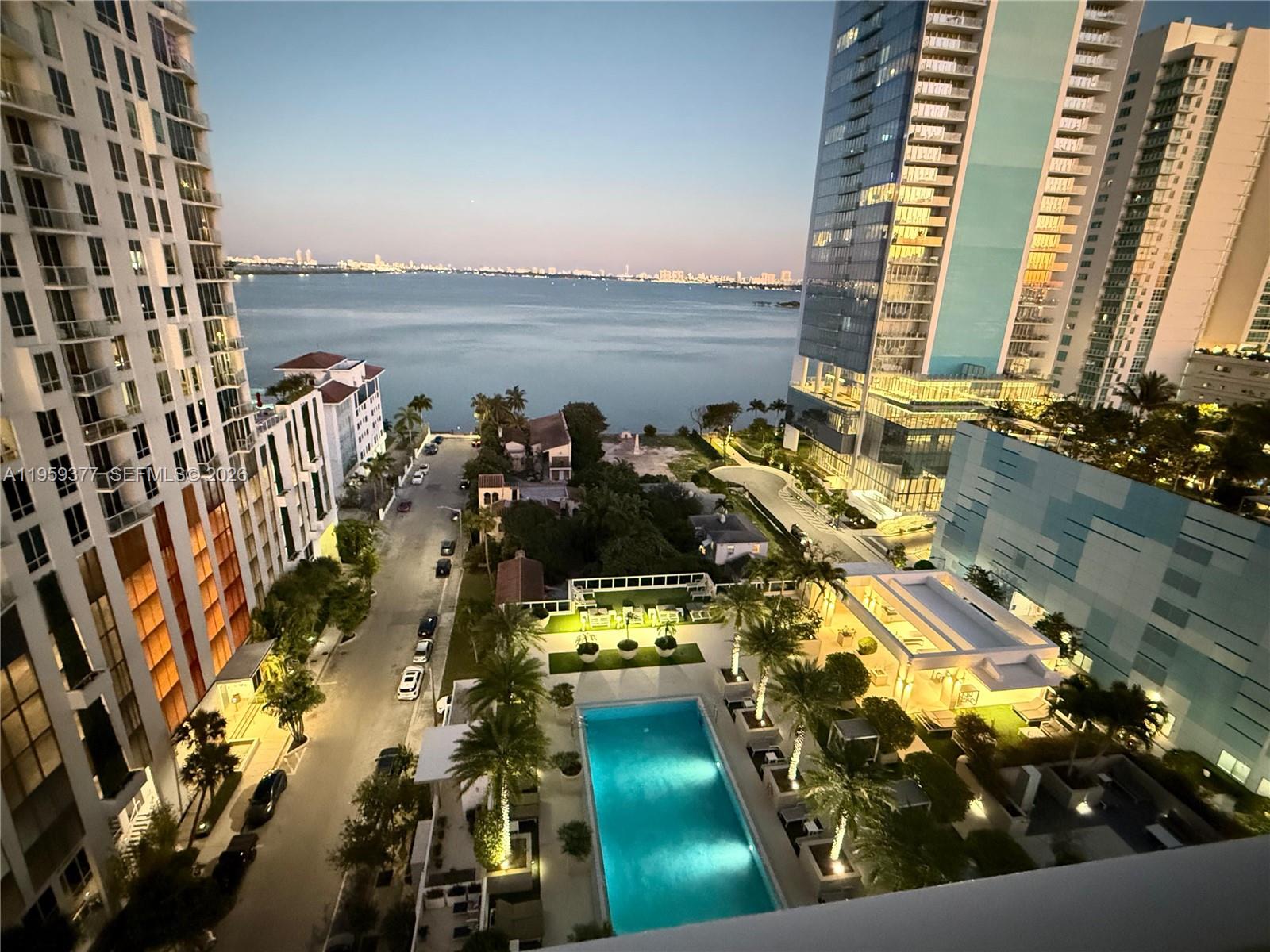 600 NE 27th St #1501, Miami FL 33137