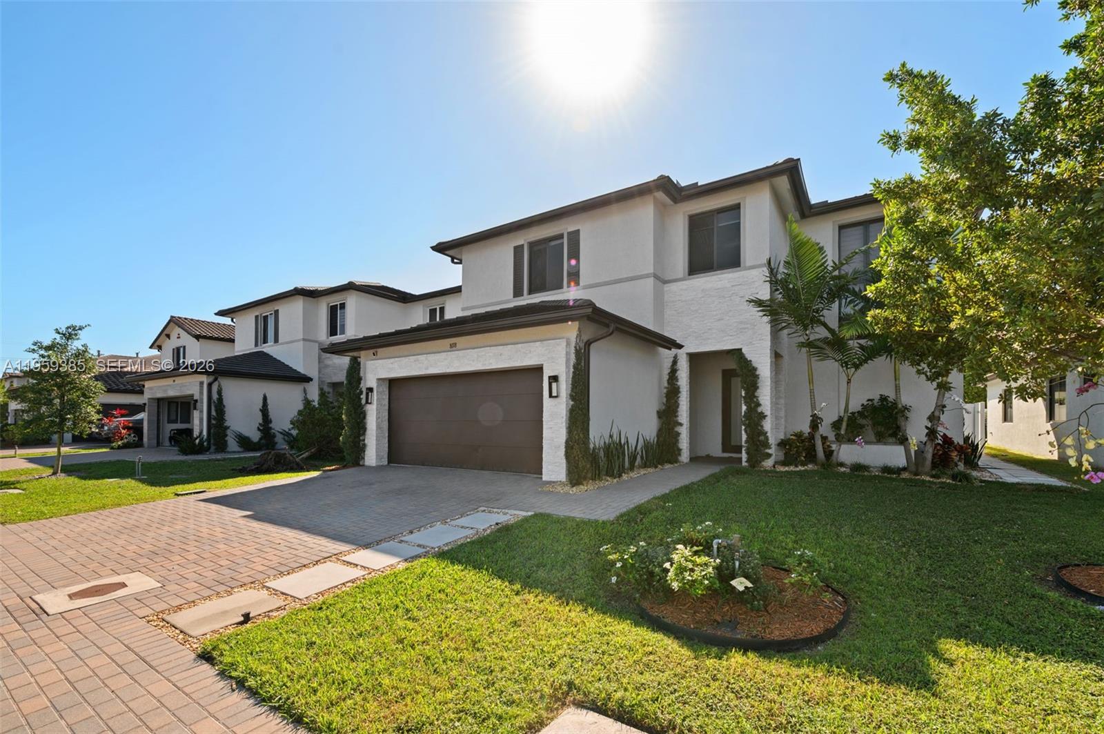 8118 NW 46th Ter, Doral FL 33166