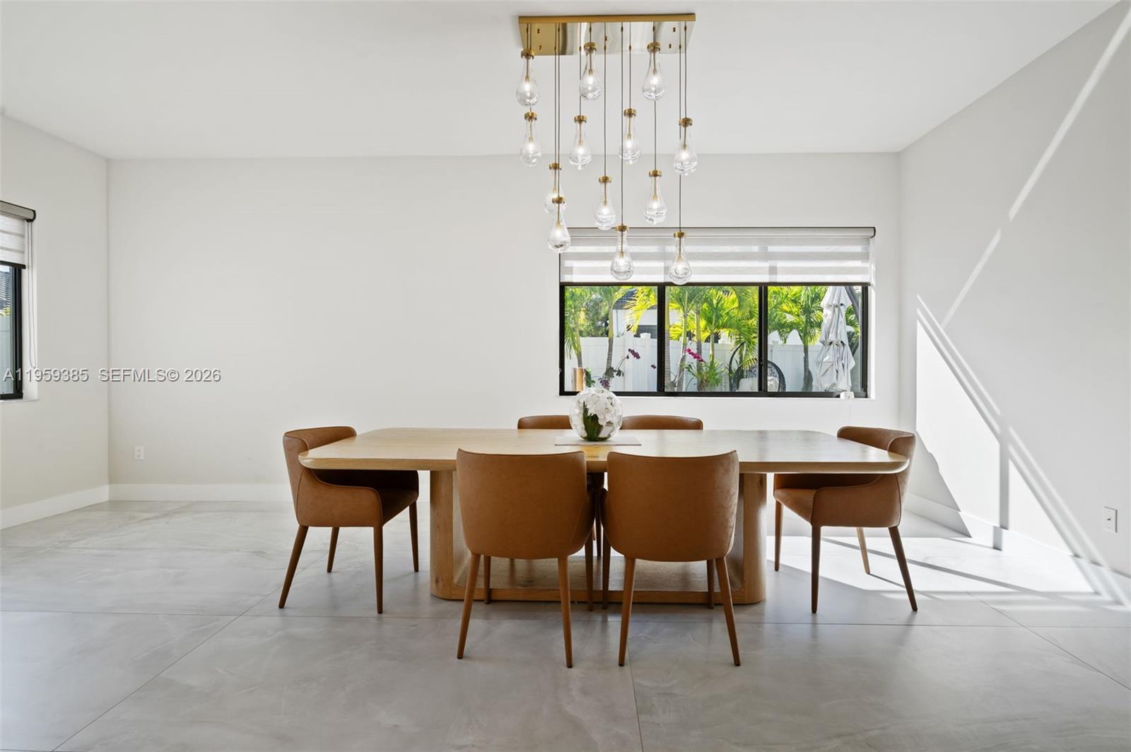 8118 NW 46th Ter, Doral FL 33166