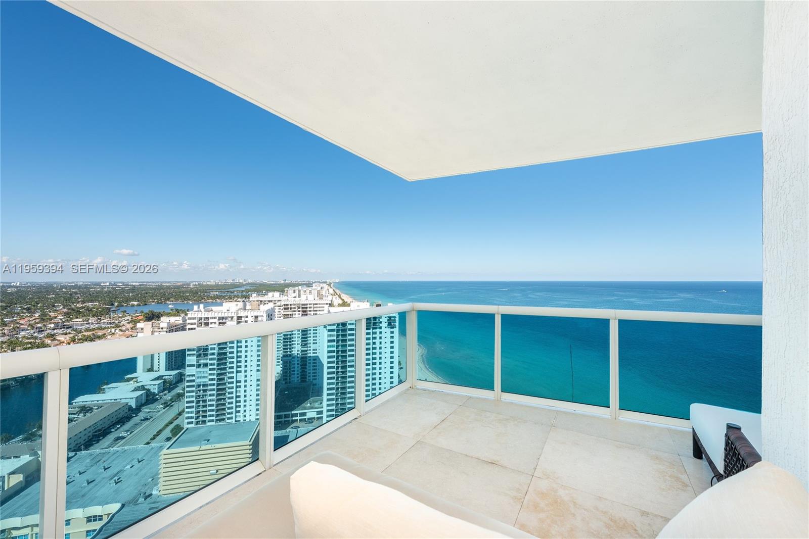 2711 S Ocean Dr #3202, Hollywood FL 33019