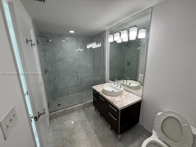 253 NE 2nd St #3804, Miami FL 33132