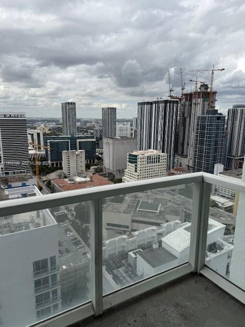 253 NE 2nd St #3804, Miami FL 33132