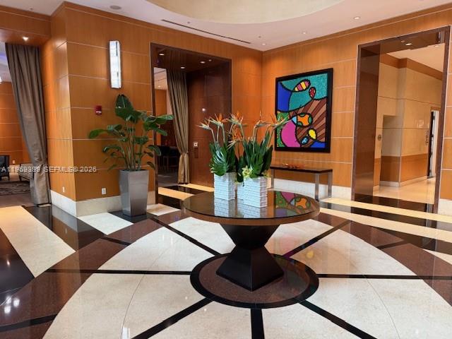 253 NE 2nd St #3804, Miami FL 33132