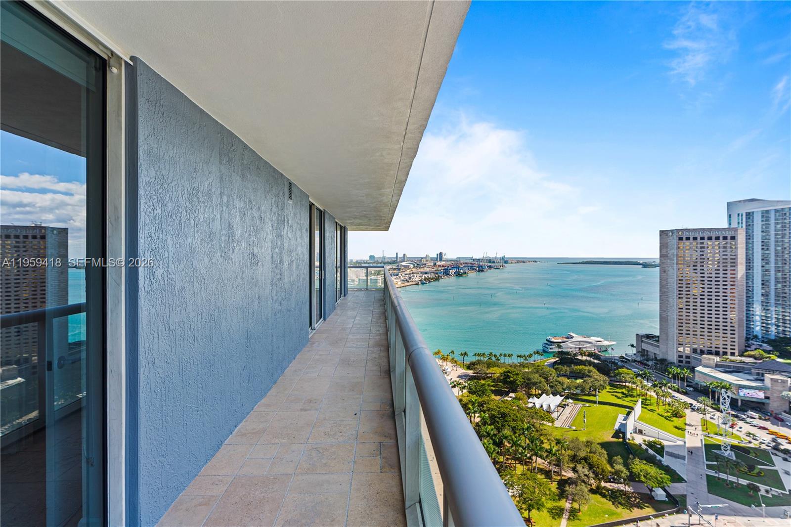 50 Biscayne Blvd #3010, Miami FL 33132