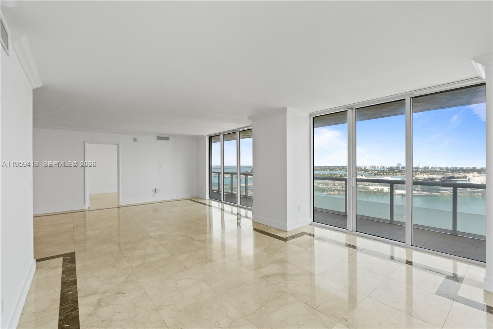 50 Biscayne Blvd #3010, Miami FL 33132
