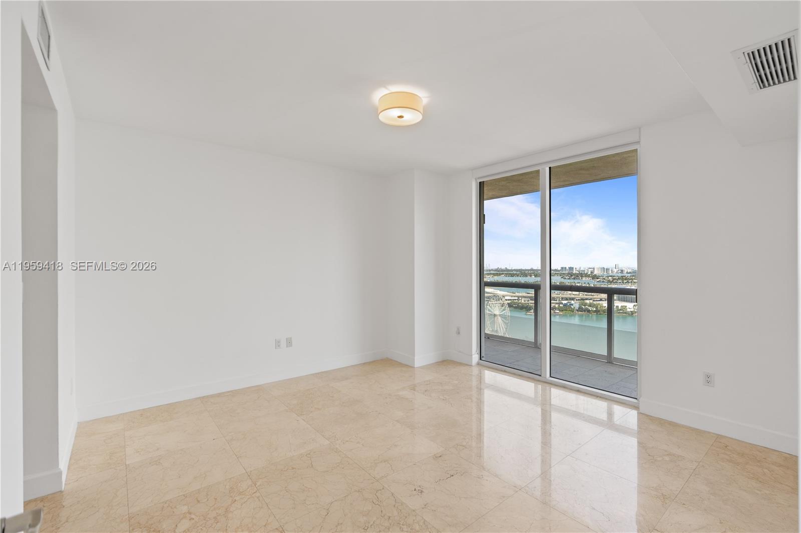 50 Biscayne Blvd #3010, Miami FL 33132