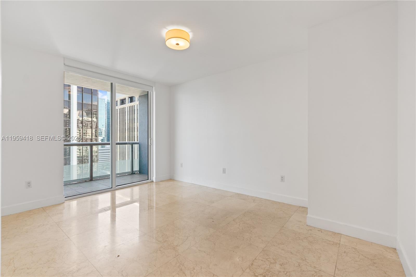 50 Biscayne Blvd #3010, Miami FL 33132