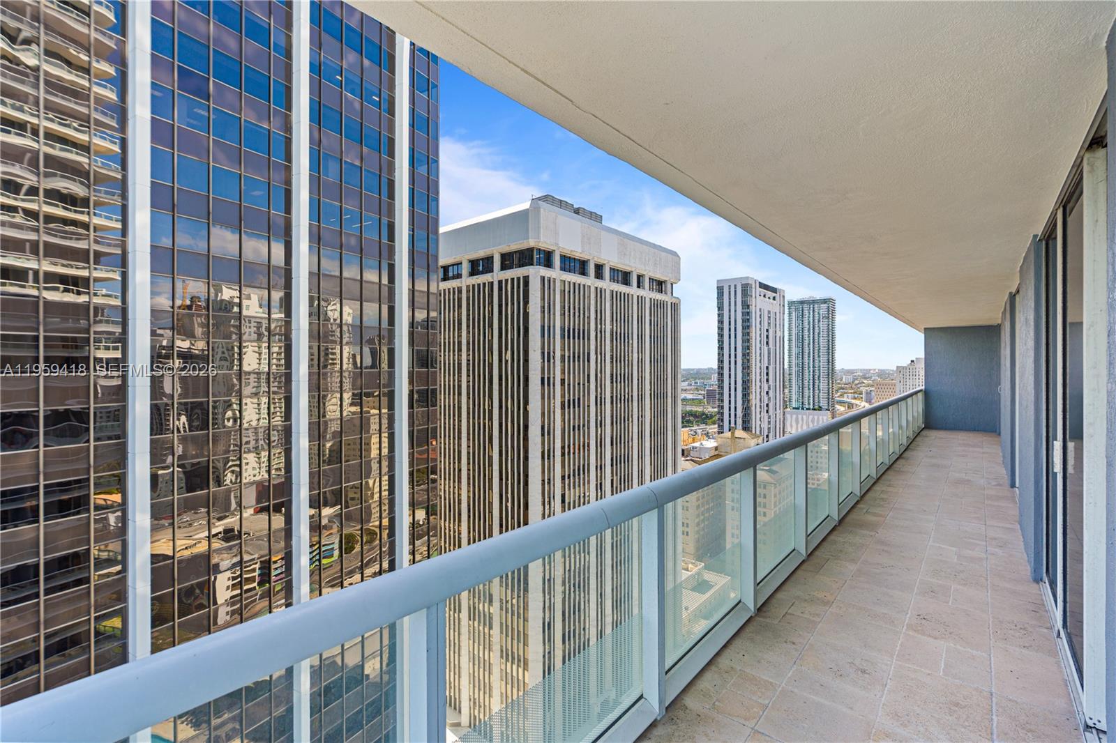 50 Biscayne Blvd #3010, Miami FL 33132