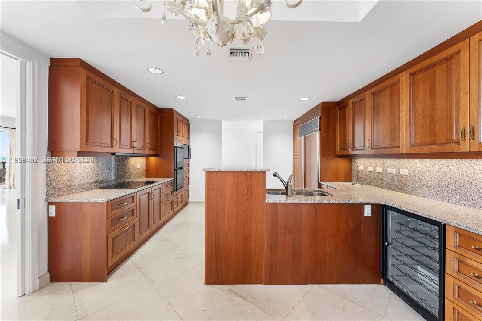 7600 N Fisher Island Dr #7662, Miami Beach FL 33109