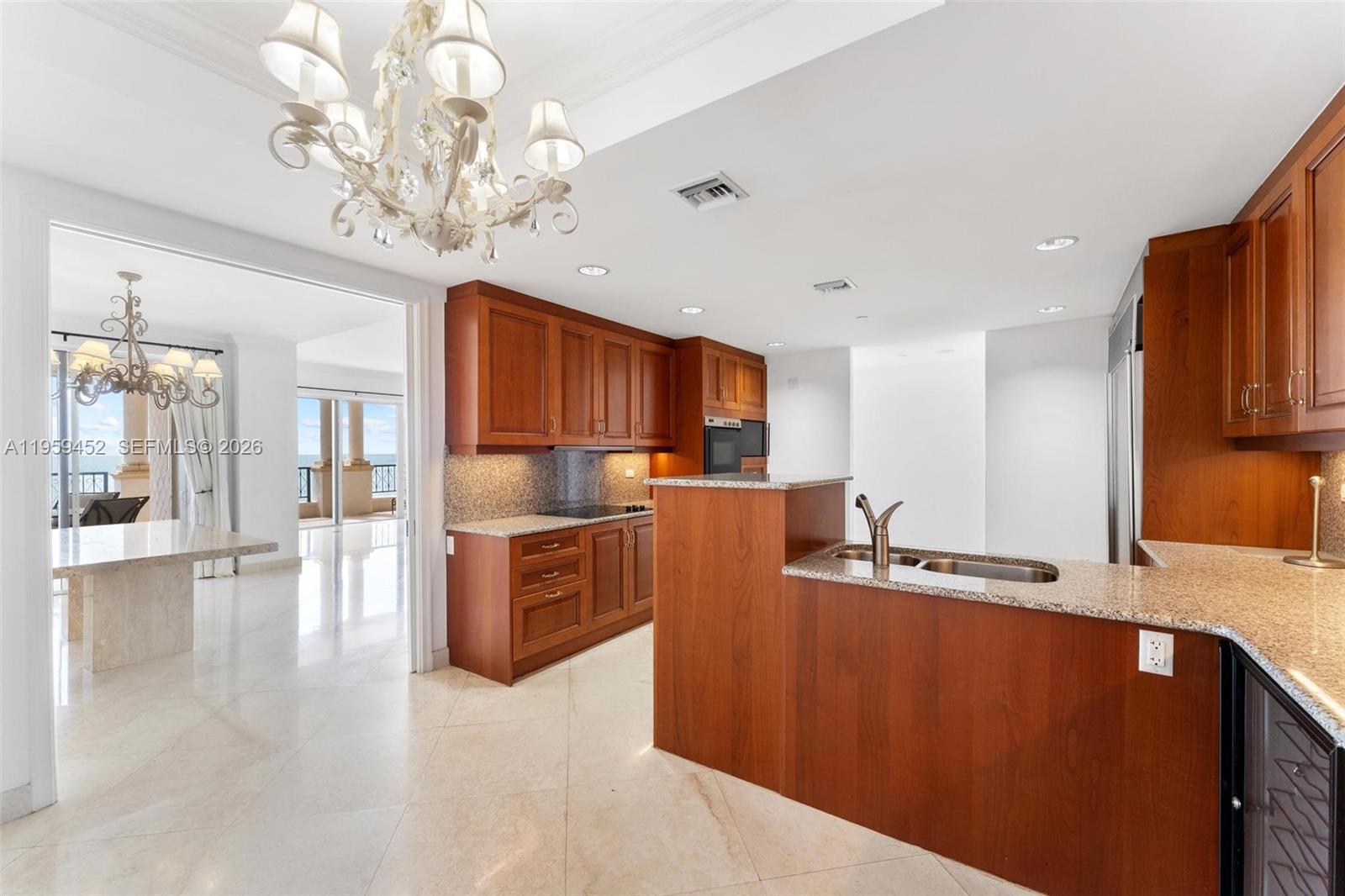 7600 N Fisher Island Dr #7662, Miami Beach FL 33109