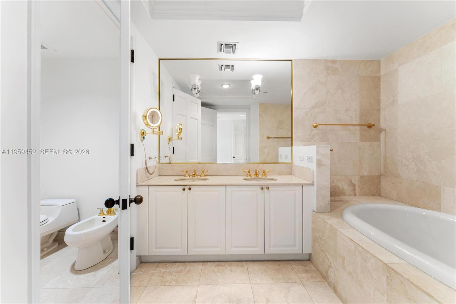 7600 N Fisher Island Dr #7662, Miami Beach FL 33109