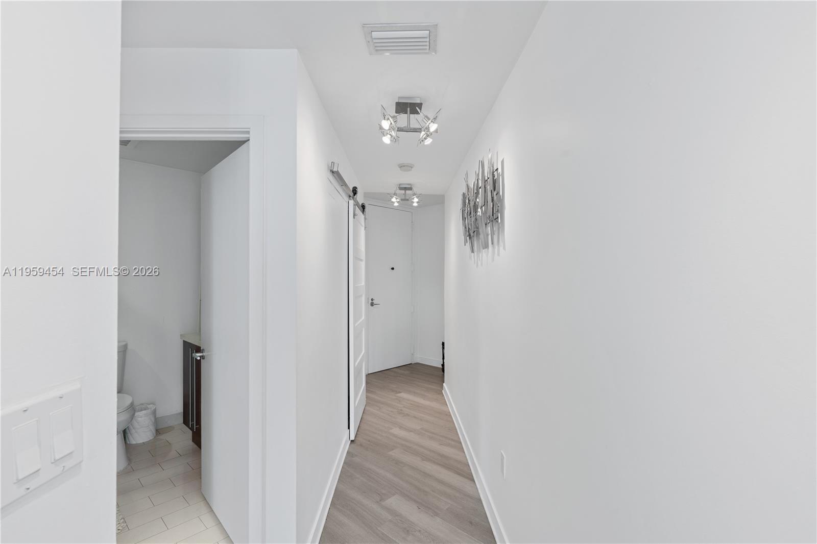 1111 SW 1st Ave #UPH4019-, Miami FL 33130