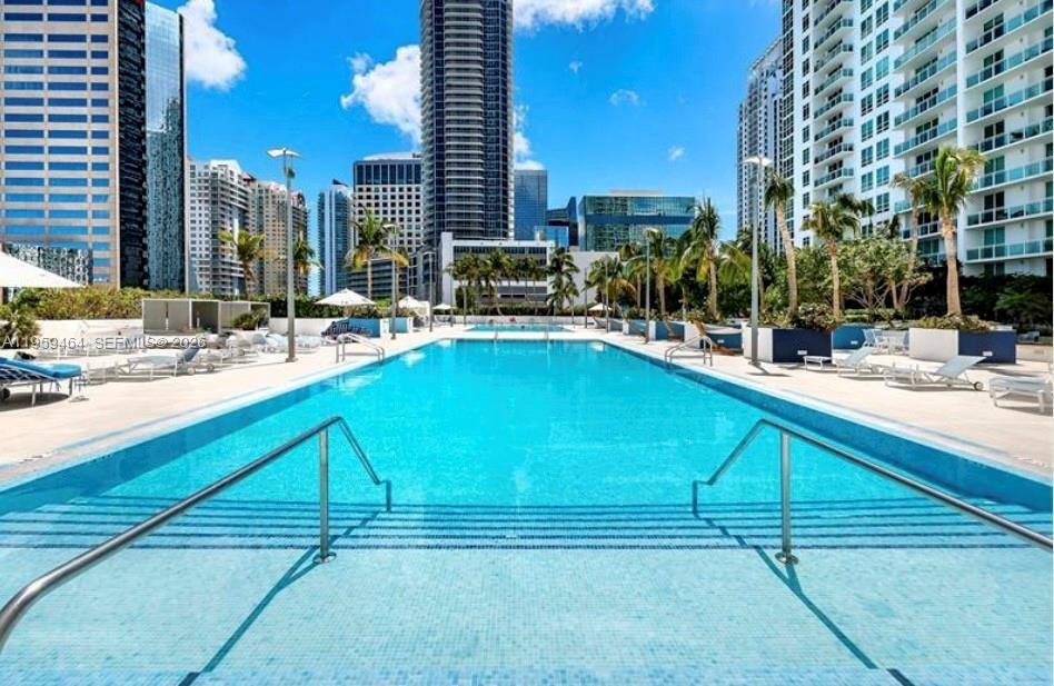 951 Brickell Ave #2309, Miami FL 33131