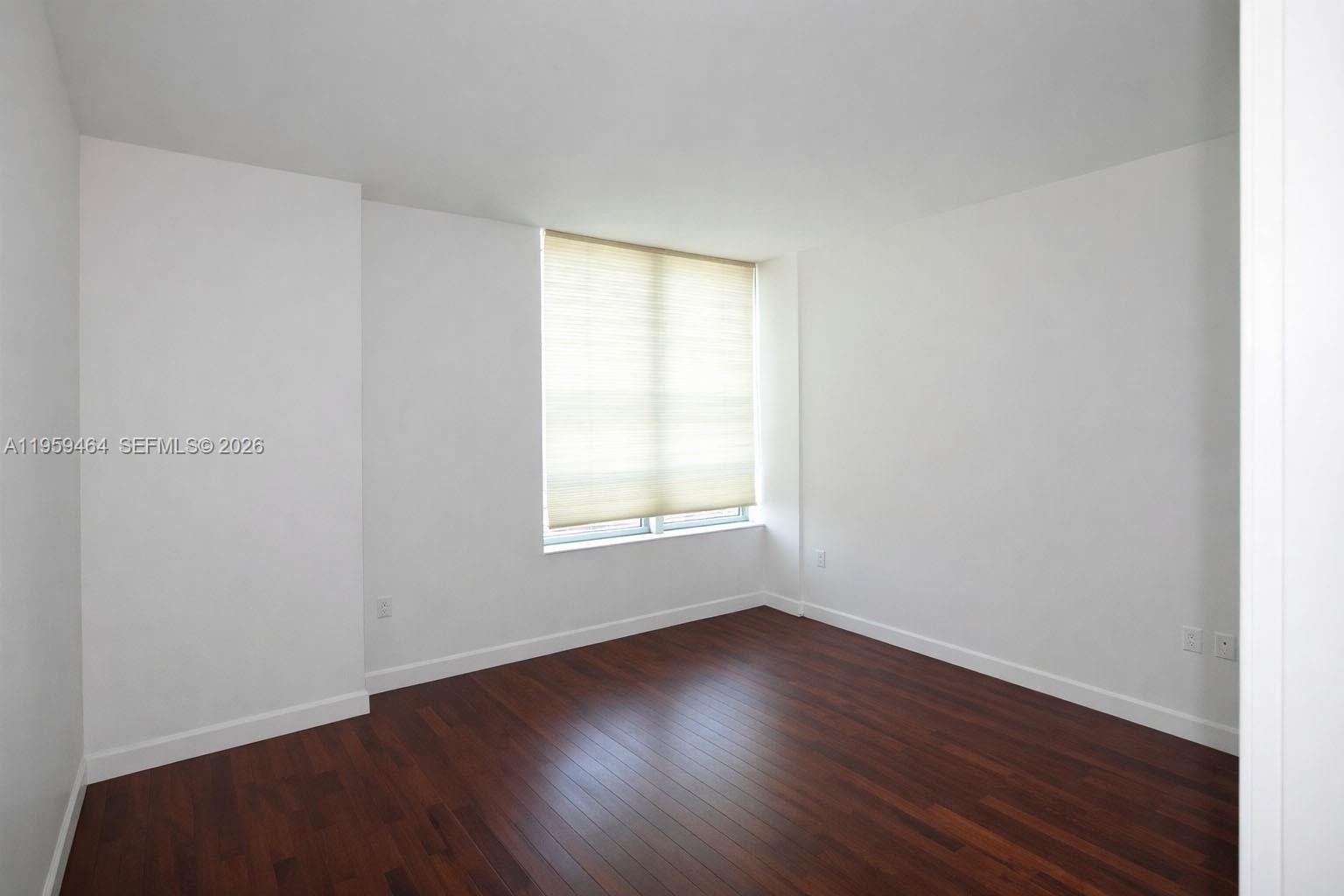 951 Brickell Ave #2309, Miami FL 33131