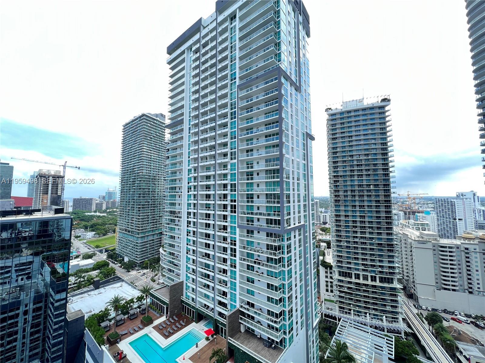 1060 Brickell Ave #2513, Miami FL 33131