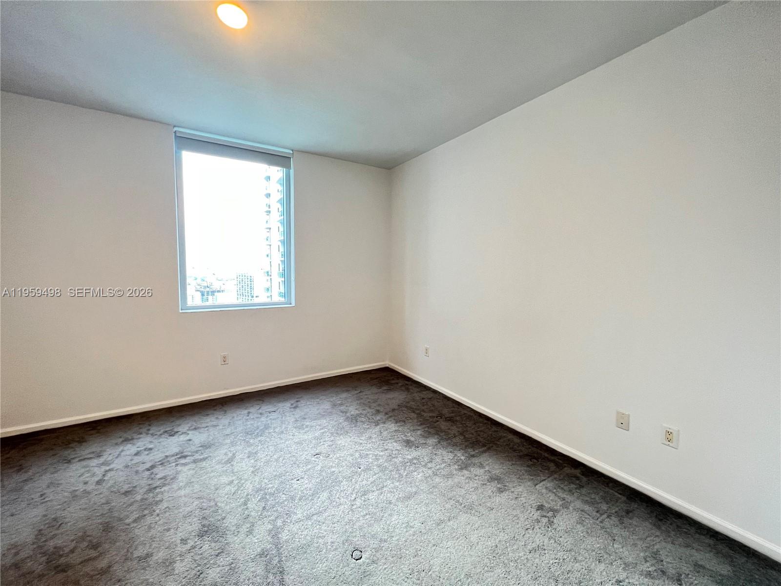 1060 Brickell Ave #2513, Miami FL 33131