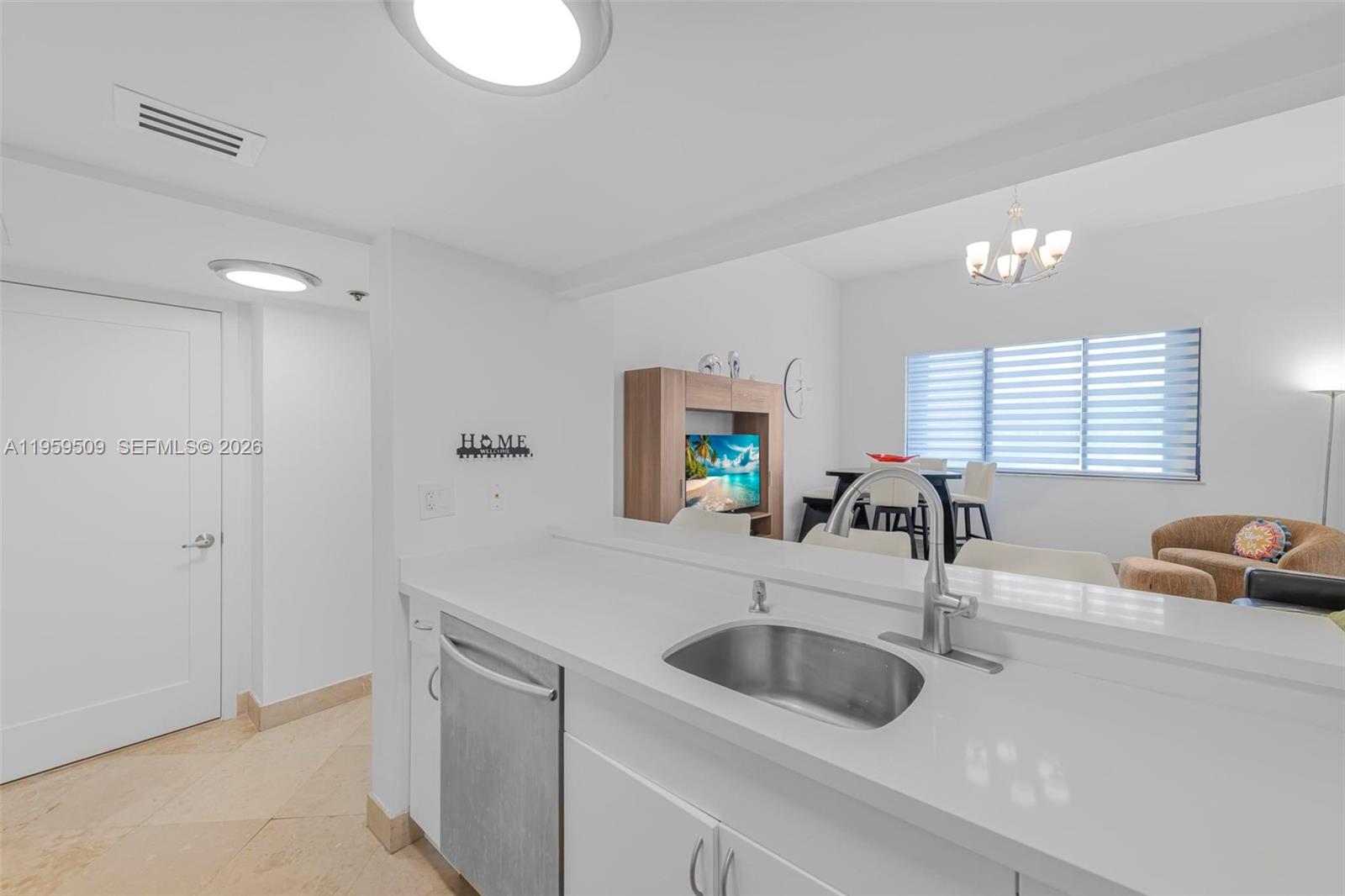 540 Brickell Key Dr #500, Miami FL 33131