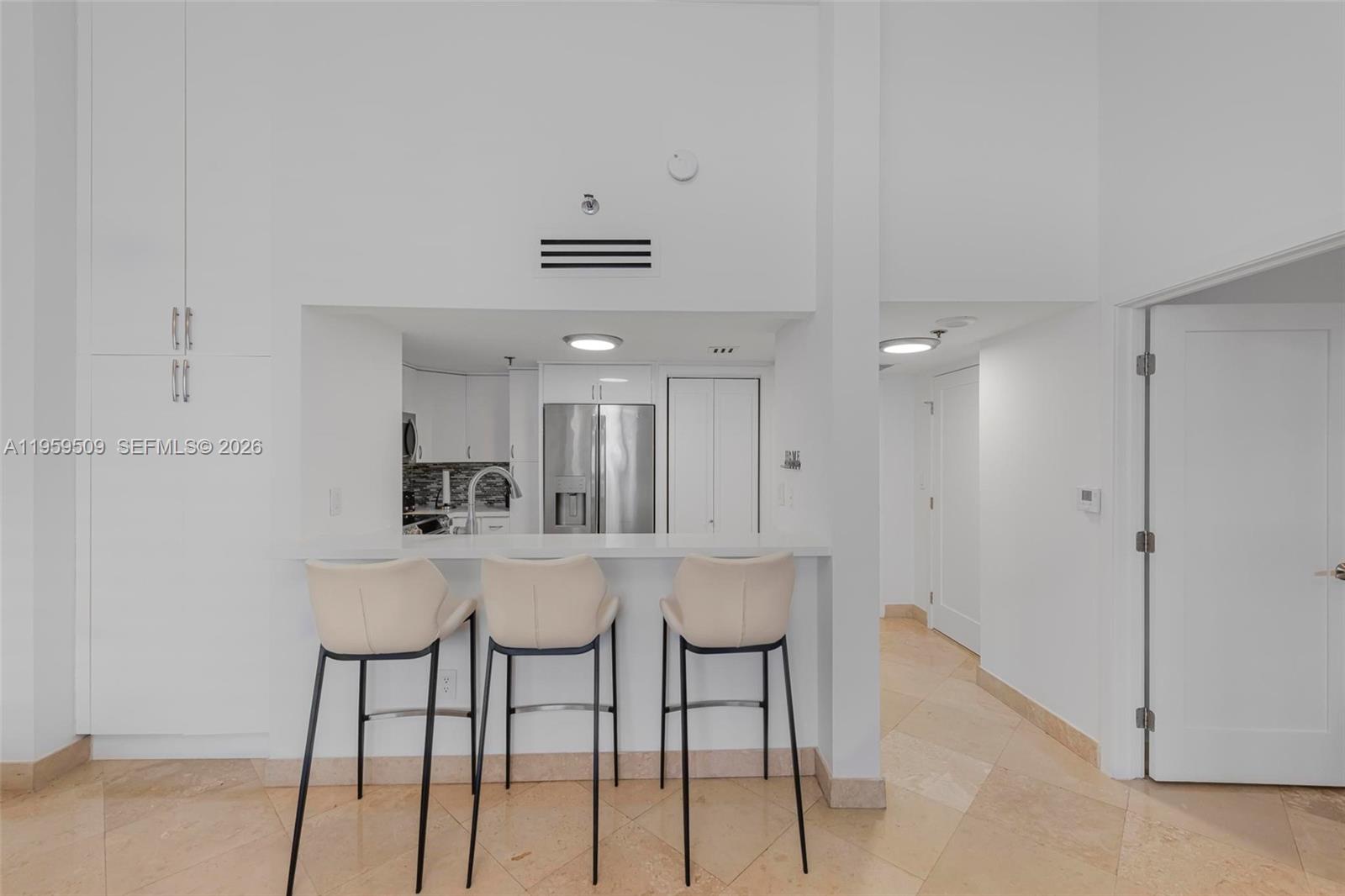 540 Brickell Key Dr #500, Miami FL 33131
