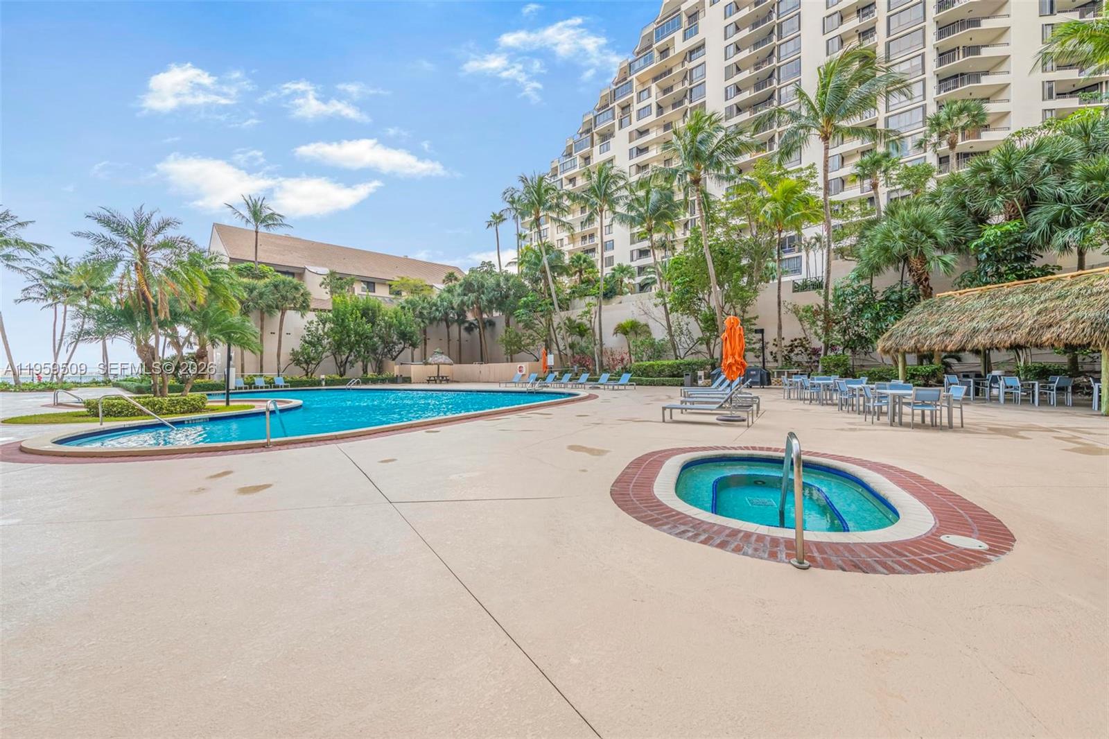 540 Brickell Key Dr #500, Miami FL 33131