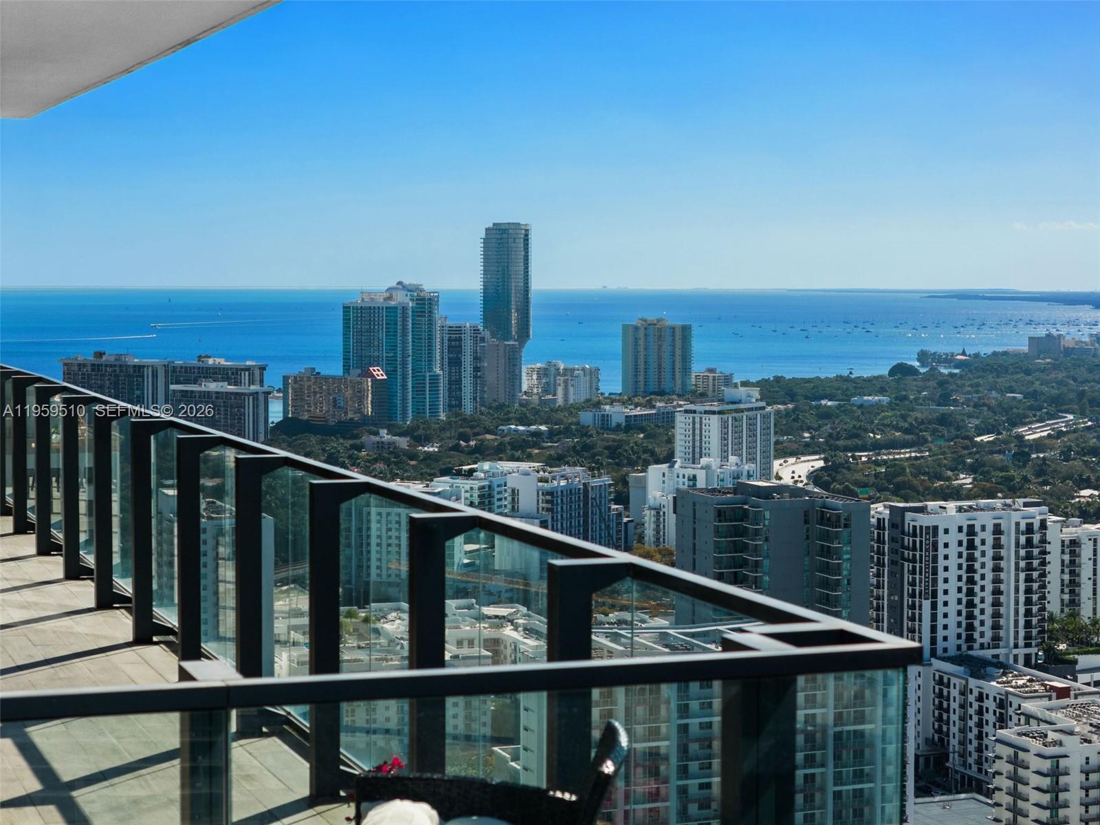 88 SW 7th St #3612, Miami FL 33130