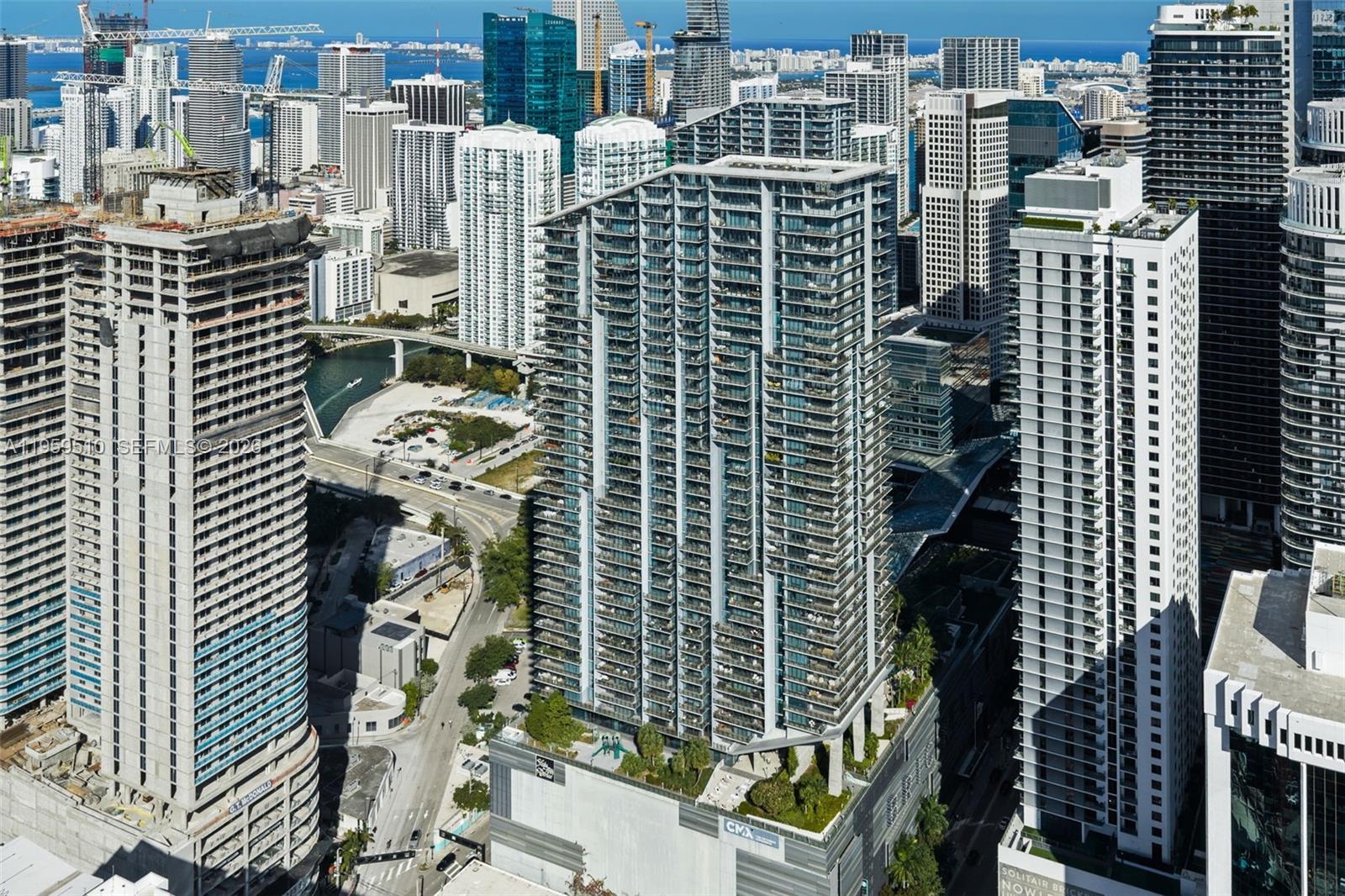 88 SW 7th St #3612, Miami FL 33130