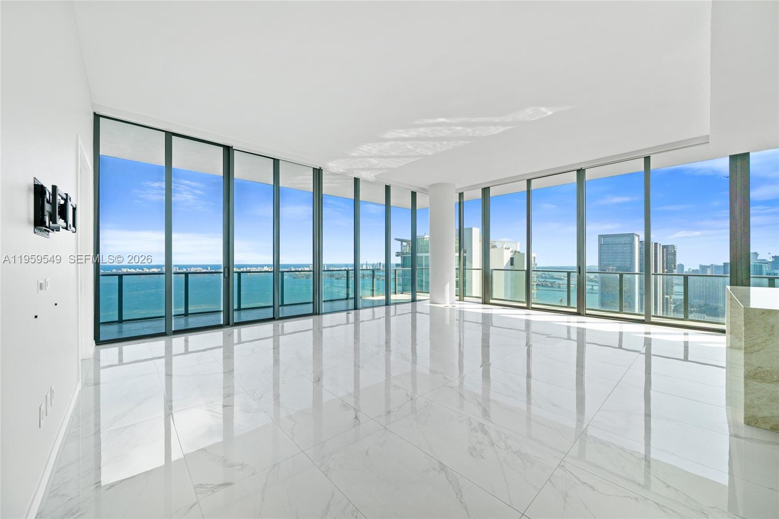 480 NE 31st St #PH5101, Miami FL 33137